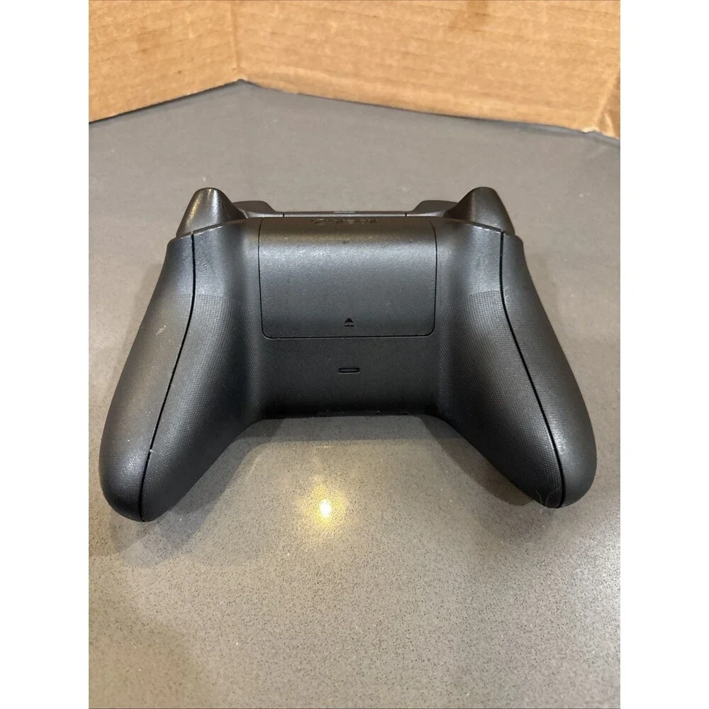 Original Microsoft Xbox Series X|S Wireless Controller Carbon Black 1914